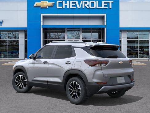 New 2026 Chevrolet TrailBlazer LT w/ Convenience Package AWD/4WD image 3