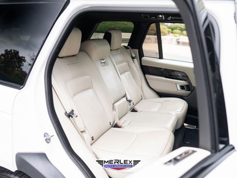 Used 2018 Land Rover Range Rover Supercharged image 18