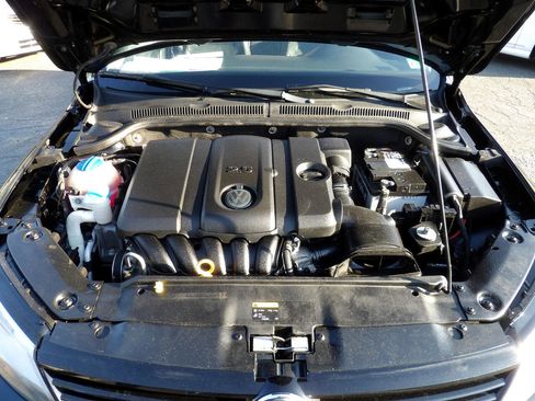 Used 2012 Volkswagen Jetta SE image 22