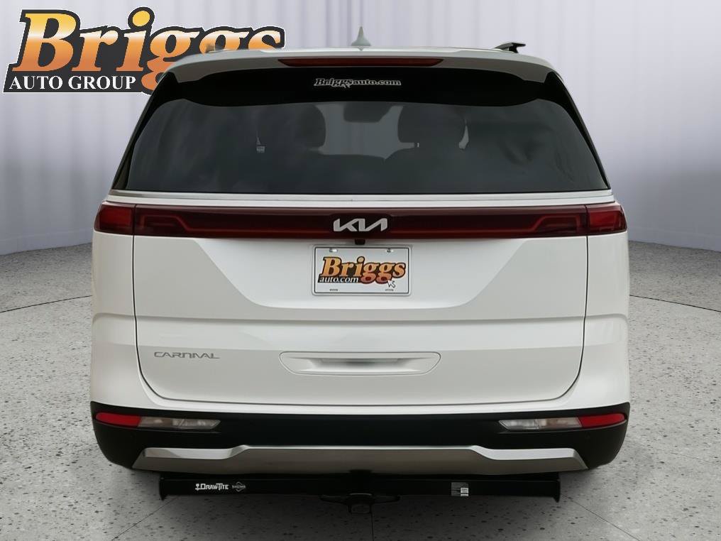 Used 2024 Kia Carnival SX Prestige FWD image 4