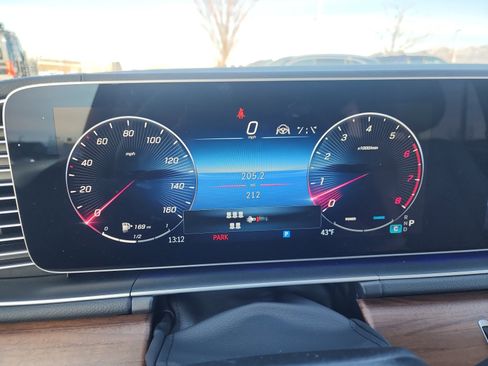 New 2026 Mercedes-Benz GLS 450 4MATIC image 18