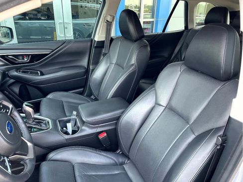 Used 2020 Subaru Outback Limited w/ Popular Package #2 AWD/4WD image 11