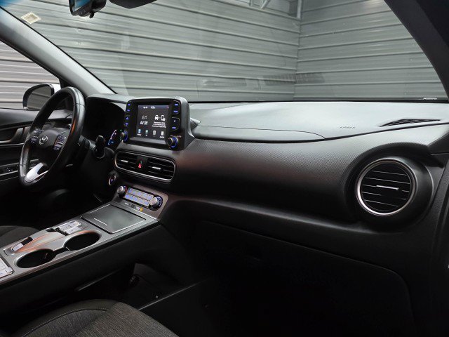Used 2021 Hyundai Kona SEL w/ Cargo Package FWD image 13