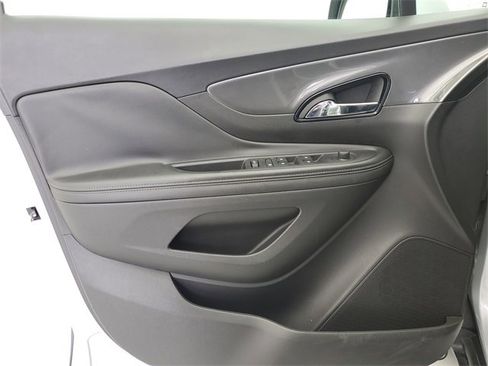 Used 2018 Buick Encore Preferred image 20