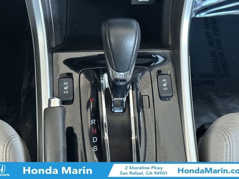 Used 2017 Honda Accord EX-L image 25
