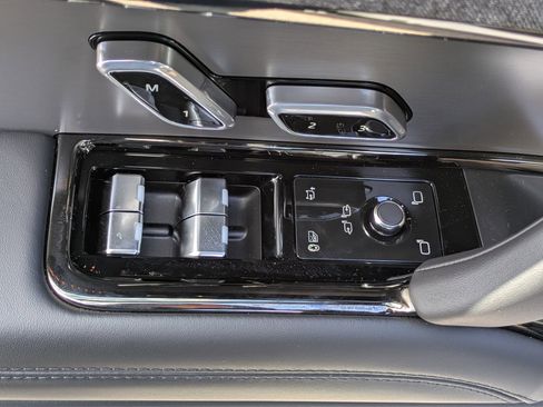 New 2026 Land Rover Range Rover Sport Dynamic SE image 21