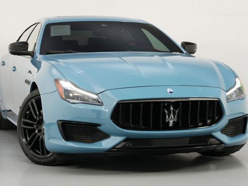 Used 2022 Maserati Quattroporte Modena Q4 image 4