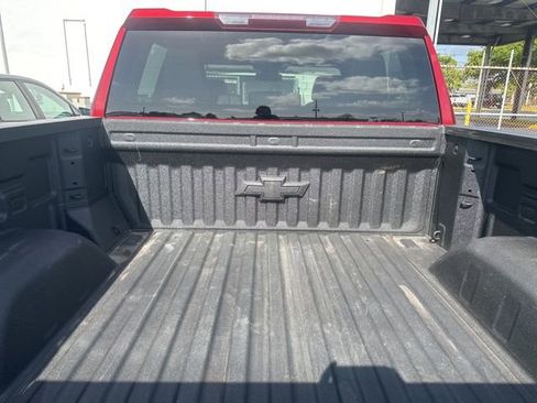 Used 2023 Chevrolet Silverado 1500 LTZ image 9