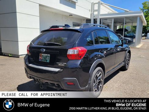 Used 2017 Subaru Crosstrek 2.0i Limited AWD/4WD image 3