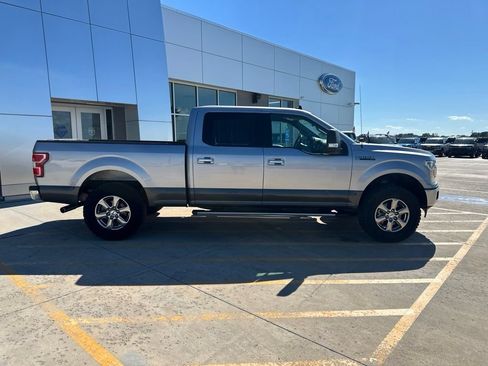 Used 2020 Ford F150 XLT w/ Equipment Group 302A Luxury AWD/4WD image 11