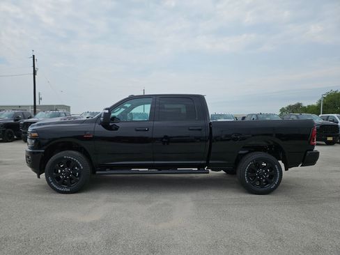 New 2026 RAM 2500 Tradesman AWD/4WD image 6