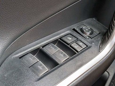 Used 2023 Toyota RAV4 XSE AWD/4WD image 30