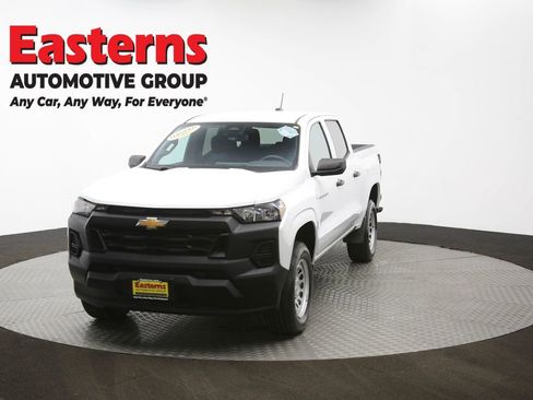 Used 2023 Chevrolet Colorado W/T image 52