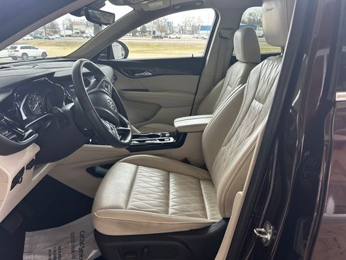 Used 2022 Buick Envision Avenir w/ Technology Package II image 12