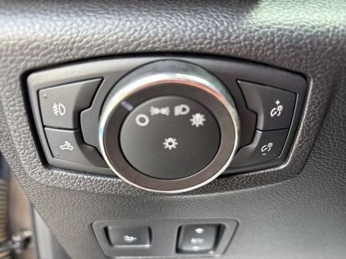 Used 2018 Ford F250 Lariat w/ Lariat Ultimate Package AWD/4WD image 53