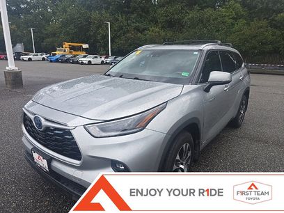 Used 2021 Toyota Highlander XLE