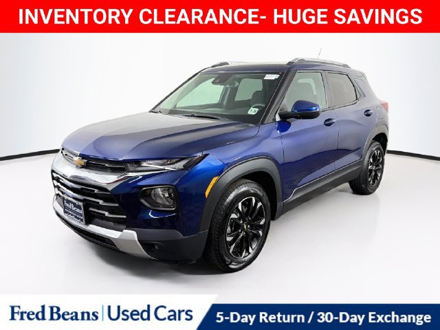 Used 2023 Chevrolet TrailBlazer LT w/ Convenience Package FWD image 3