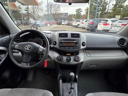 Used 2012 Toyota RAV4 4WD w/ Value Pkg image 15