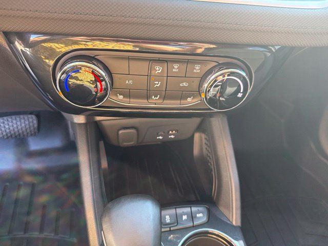 Used 2024 Chevrolet TrailBlazer LT w/ LT Cold Weather Package AWD/4WD image 22