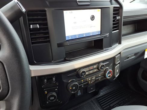 New 2026 Ford F250 XL w/ XL Chrome Package image 16