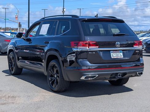 Used 2022 Volkswagen Atlas SE w/ Black Wheel Package AWD/4WD image 13