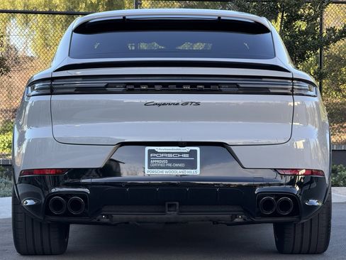 Used 2025 Porsche Cayenne GTS image 6