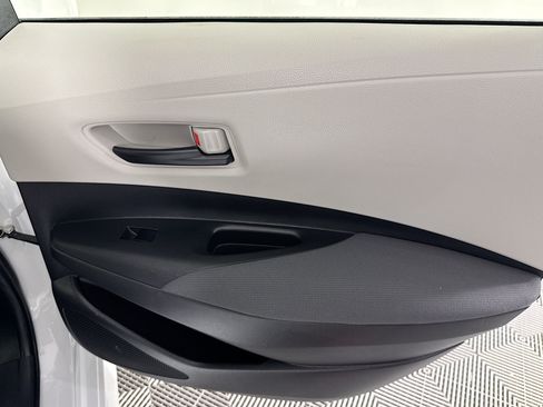 Used 2022 Toyota Corolla LE FWD image 26