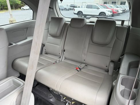 Used 2014 Honda Odyssey EX-L image 11
