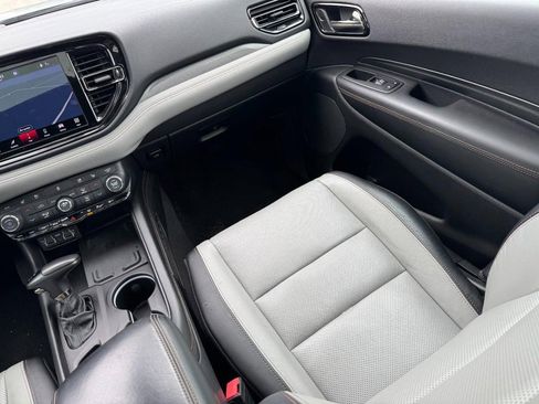 Used 2022 Dodge Durango R/T w/ Tow 'N Go Package AWD/4WD image 19
