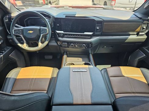 Used 2024 Chevrolet Silverado 3500 High Country w/ High Country Premium Package AWD/4WD image 18