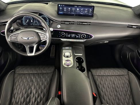 Used 2024 Genesis GV70 3.5T Sport w/ Sport Prestige Package AWD/4WD image 10