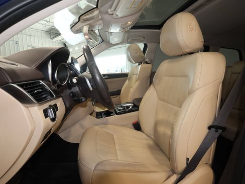 Used 2017 Mercedes-Benz GLS 450 4MATIC image 14