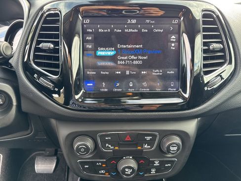 Used 2018 Jeep Compass Limited w/ Navigation Group image 36