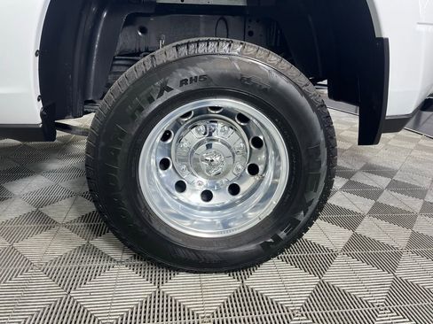 Used 2025 RAM 3500 Big Horn image 13