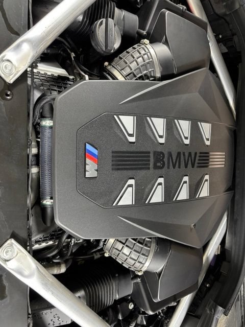 Certified 2025 BMW X5 M60i AWD/4WD image 24