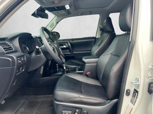 Used 2021 Toyota 4Runner TRD Off-Road Premium w/ Moonroof Package image 17