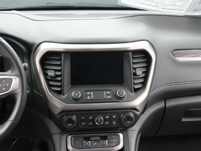 Used 2022 GMC Acadia Denali w/ Denali Ultimate Package AWD/4WD image 26
