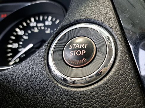 Used 2020 Nissan Rogue Sport SV w/ All-Weather Package image 14