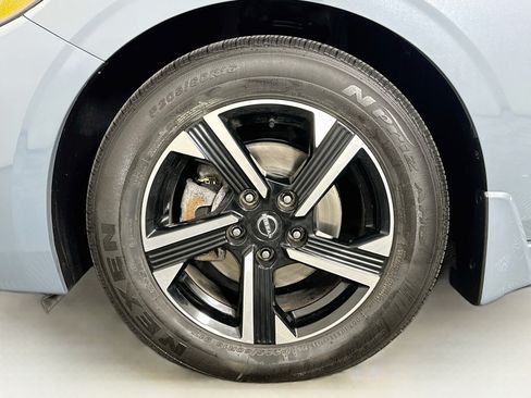 Used 2024 Nissan Sentra SV w/ All-Weather Package FWD image 11