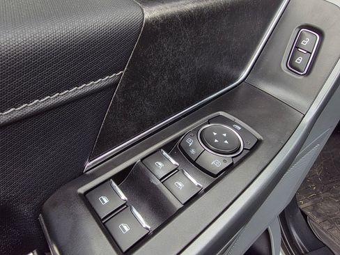 Used 2022 Ford F150 XLT w/ Equipment Group 301A Mid image 11