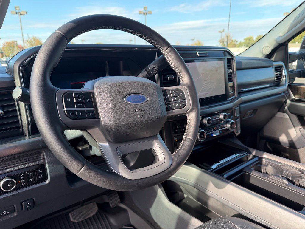 Used 2026 Ford F250 Lariat AWD/4WD image 30