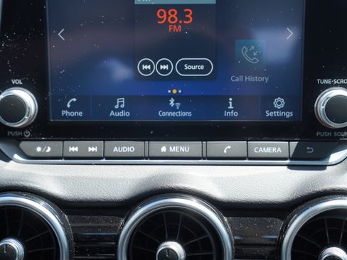 Used 2023 Nissan Sentra SV FWD image 28