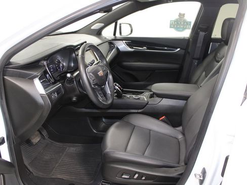 Used 2024 Cadillac XT5 Premium Luxury image 21