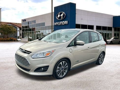 Used 2017 Ford C-MAX Energi Titanium w/ Equipment Group 501A image 1