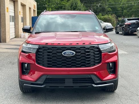 New 2026 Ford Explorer ST-Line w/ ST-Line Street Pack AWD/4WD image 11