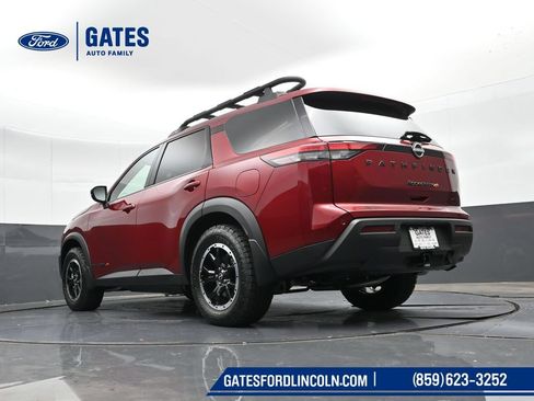 Used 2025 Nissan Pathfinder Rock Creek AWD/4WD image 45