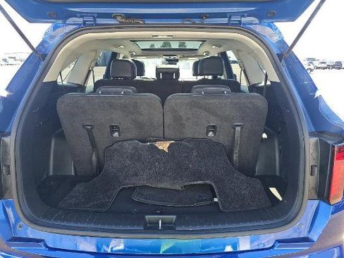 Used 2023 Kia Sorento S w/ Panoramic Sunroof Package FWD image 13