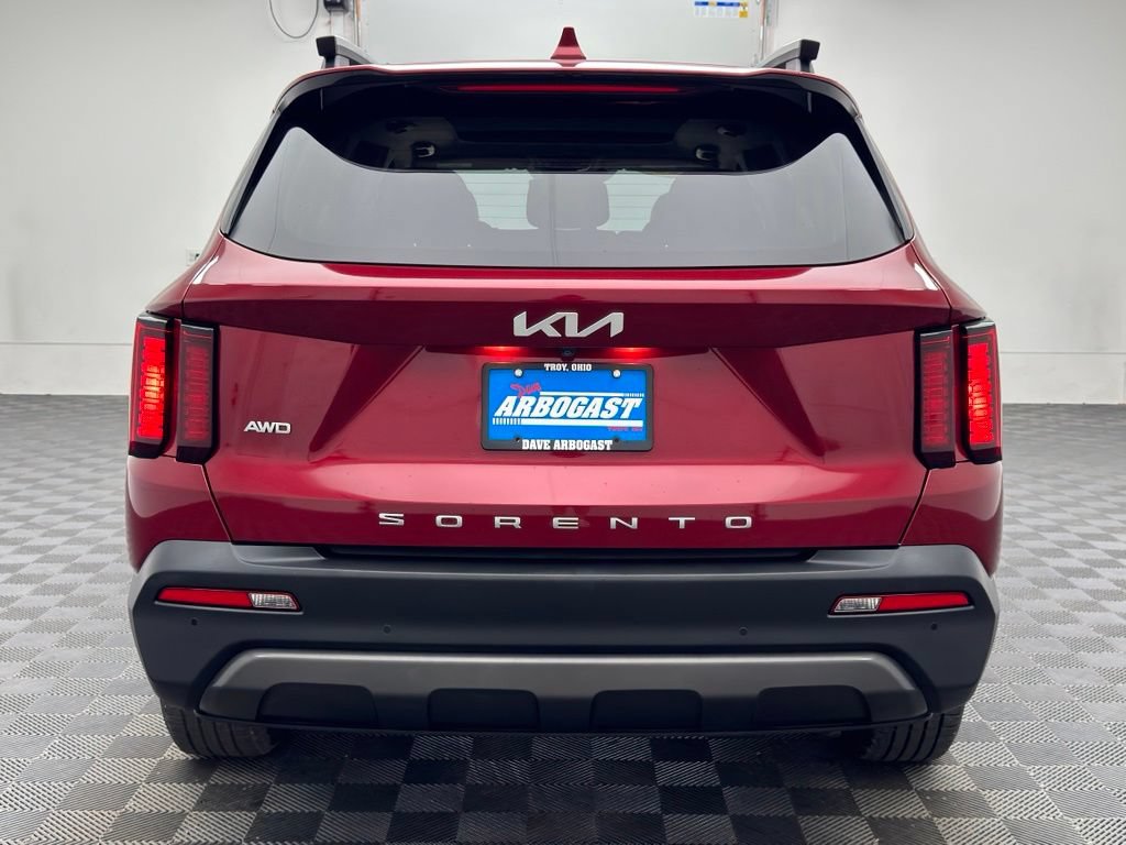 Used 2022 Kia Sorento S w/ Panoramic Sunroof Package AWD/4WD image 9