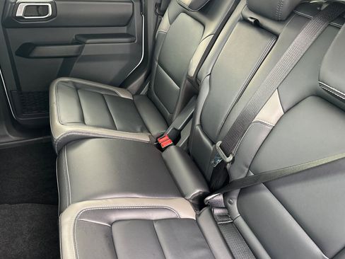 New 2025 Ford Bronco Outer Banks image 11