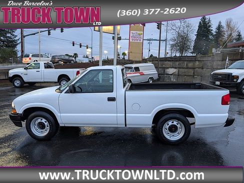 Used 2003 Chevrolet S10 Pickup 2WD Regular Cab image 16